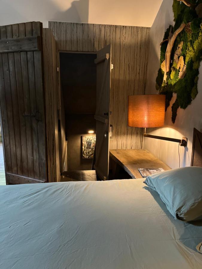 Edouard Garden Cafe Guest Room Дюрби Екстериор снимка