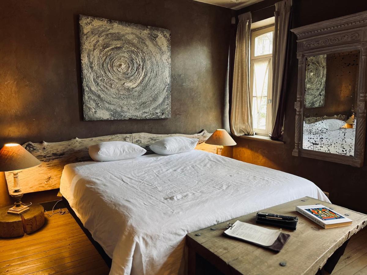 Edouard Garden Cafe Guest Room Дюрби Екстериор снимка